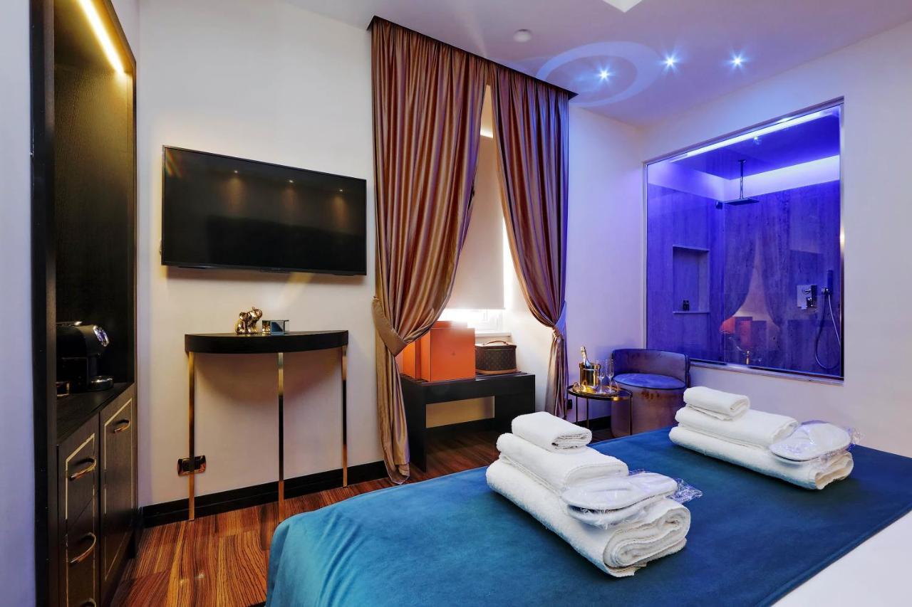 Spanish Hills Collection Luxury Suites & Jacuzzi Рим Экстерьер фото
