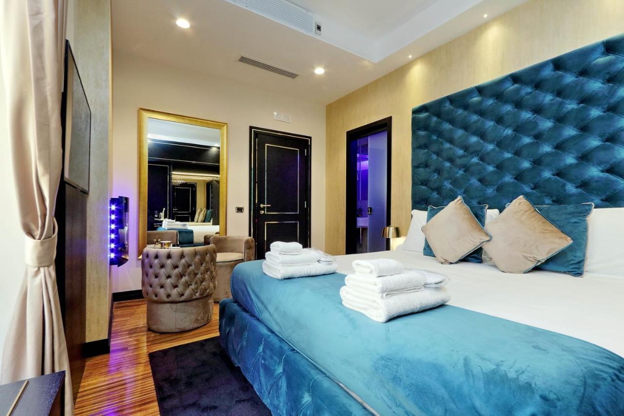 Spanish Hills Collection Luxury Suites & Jacuzzi Рим Экстерьер фото